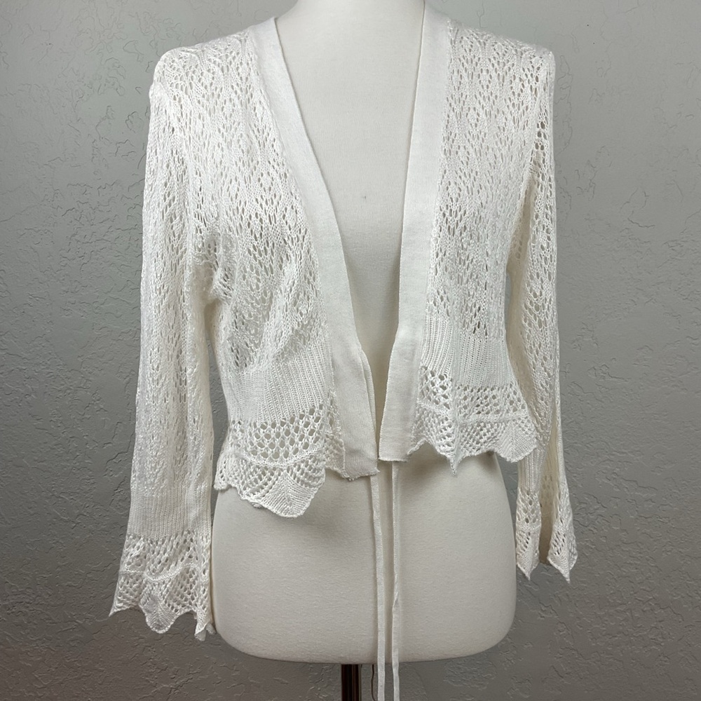 Sweet Kizz Lightweight Crochet Tie Front Cardigan Crop Top Ruffle Romantic